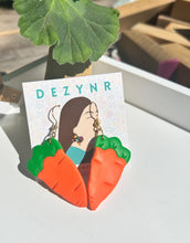Load image into Gallery viewer, Carrot Dangles