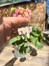 Load image into Gallery viewer, Spring Uterus hoops