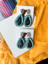 Load image into Gallery viewer, Turquoise and Pearls