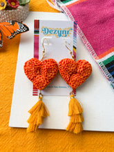 Load image into Gallery viewer, Corazón de Cempasuchil