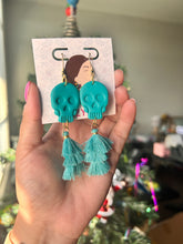 Load image into Gallery viewer, Tassel Skulls - teal