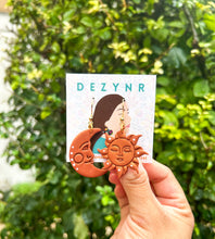 Load image into Gallery viewer, Moon/ Sun in Barro Clay