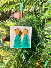 Load image into Gallery viewer, Teal Glitter Christmas Tree