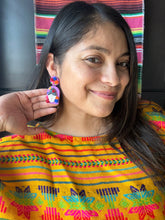 Load image into Gallery viewer, Los Catrines