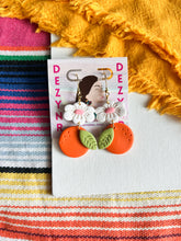 Load image into Gallery viewer, Oranges and Flowers