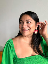 Load image into Gallery viewer, Frida with Red Roses