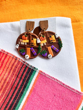 Load image into Gallery viewer, Spooky Books