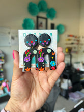 Load image into Gallery viewer, Black Embroidered Dominica