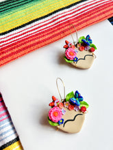 Load image into Gallery viewer, Frida heart with Butterflies