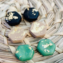 Load image into Gallery viewer, Stud set in Gold Flakes - DEZYNR_