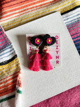Load image into Gallery viewer, Black Heart with Pink Tassels
