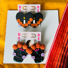 Load image into Gallery viewer, Marigold Corazones
