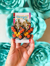 Load image into Gallery viewer, Monarch Butterflies with Roses
