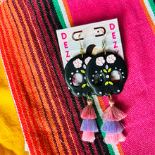 Load image into Gallery viewer, Sugar Skull - Pastels
