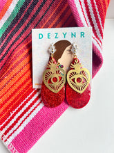 Load image into Gallery viewer, Red Glitter with Corazon Sagrado Charm
