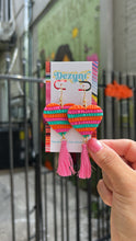 Load image into Gallery viewer, Spurs Piñata Hearts
