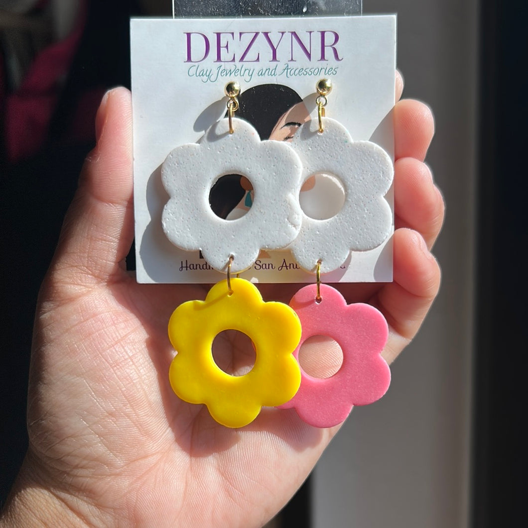 Mismatched Daisy pair - SALE
